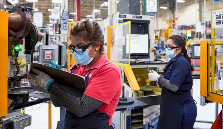 El 79% planea sumar talentos frente a un 21% que no lo contempla.