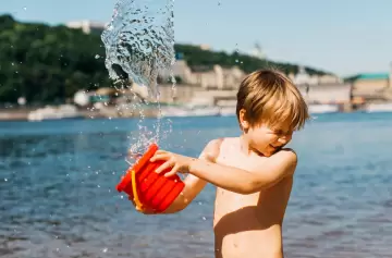 Cómo hacer que los niños disfruten del verano sin ser afectados por un golpe de calor