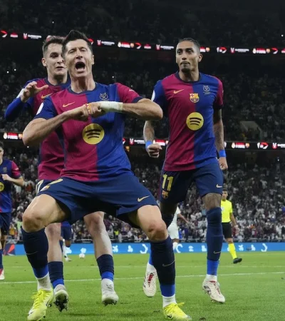 Robert Lewandoski marcó el segundo de penal