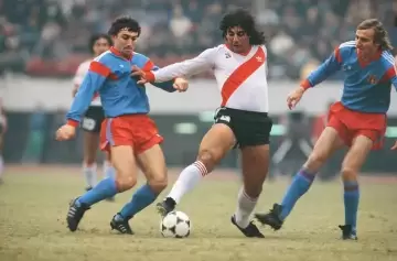 Juan Gilberto Funes: el Búfalo puntano que eligió su pueblo para celebrar un título