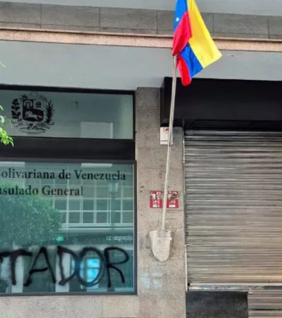 Cinco legaciones diplomáticas del régimen chavista habrían sido objeto de un ataque coordinado.