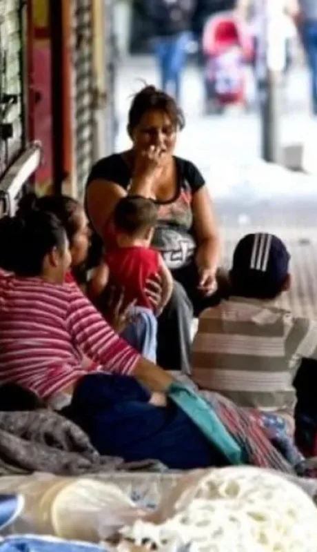 Según el INDEC, una familia necesitó $1.024.435 para no ser pobre