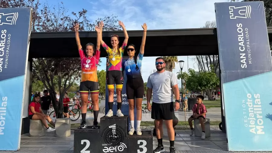 El podio de las chicas