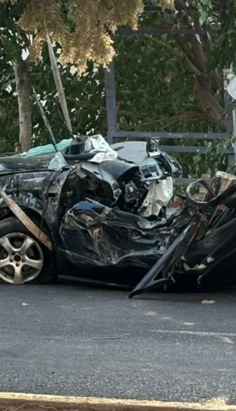 Así quedó el Golf que chocó en Godoy Cruz.