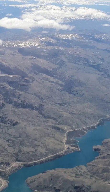Embalse Alicura, en el límite entre Neuquén y Río Negro.