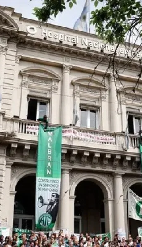 En 2025, el Gobierno destinaría 700 millones de pesos menos para el funcionamiento del hospital.