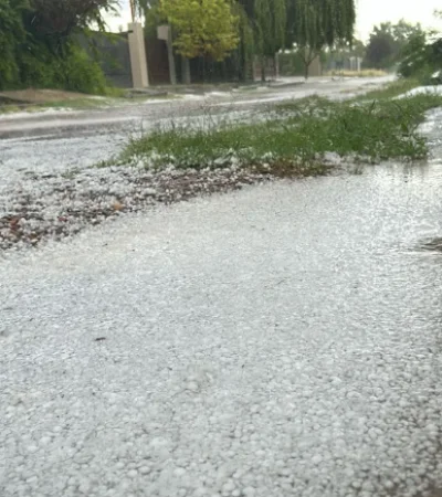 Tormentas de piedra y granizo afectaron anoche a los departamentos de San Martín y Luján de Cuyo persistiendo para hoy por nuevas perturbaciones.