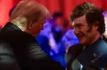 Milei ya está en EE.UU. e inicia su gira internacional con la asunción de Trump