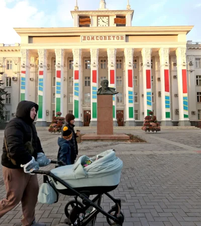 La Casa de los Soviets, sede del ayuntamiento de Tiraspol, capital de Transnistria. (Imagen: web)