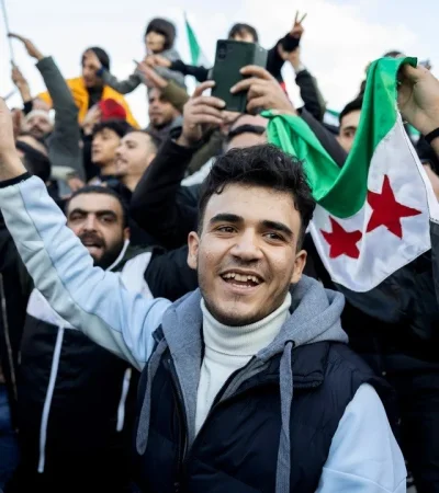 El regreso a la esperanza: más de 200.000 refugiados sirios vuelven a su patria