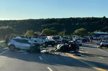 Trágico accidente en Córdoba: cuatro muertos y un bebé en grave estado
