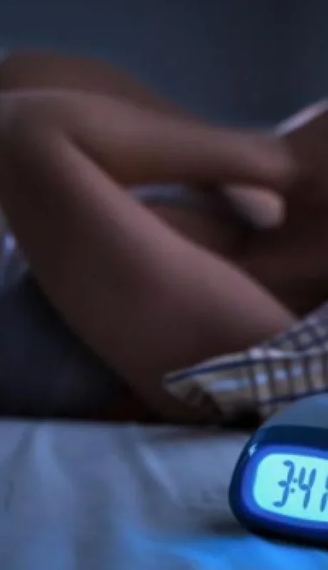 El descanso nocturno es uno de los pilares fundamentales del bienestar y afecta a la salud, estado de ánimo y productividad.