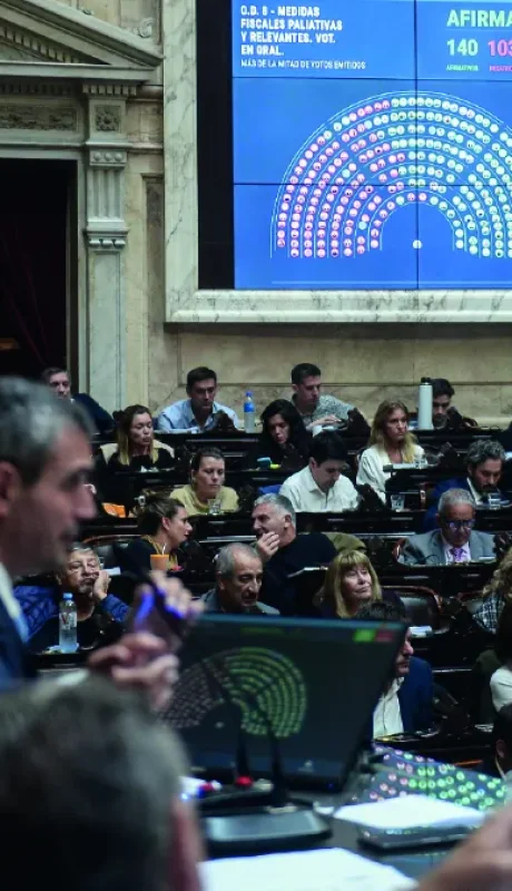 Las sesiones extraordinarias, próximas a iniciar, estarán rodeadas de un fuerte debate legislativo de las fuerzas dialoguistas con el oficialismo.