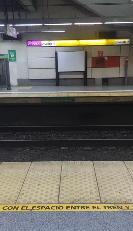 Pavimento podotáctil. Foto: