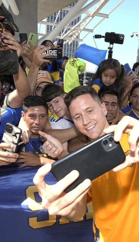 Ander Herrera debutaría este miércoles