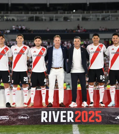El Súper River se presentó ante su gente.