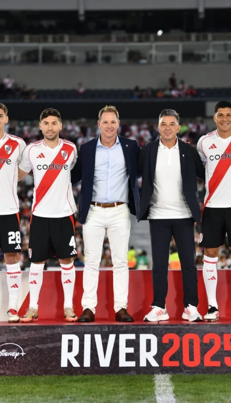 El Súper River se presentó ante su gente.