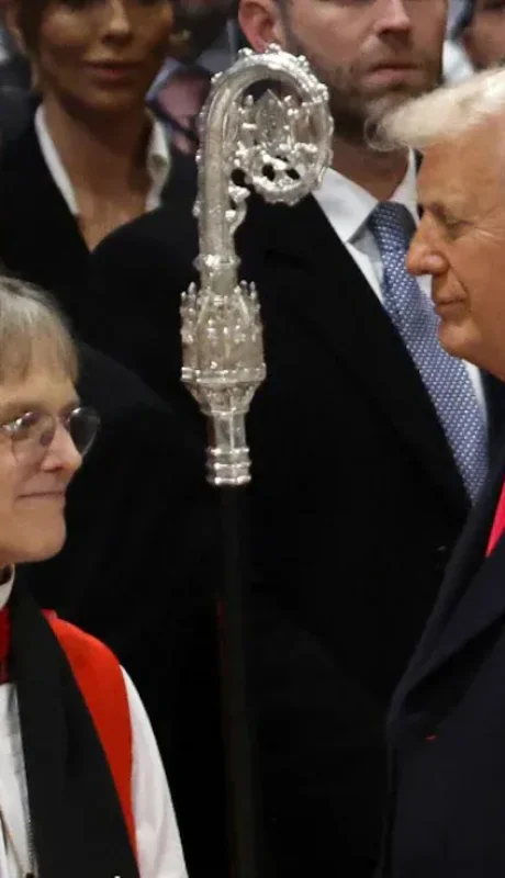 Mariann Edgar Budde y Donald Trump.