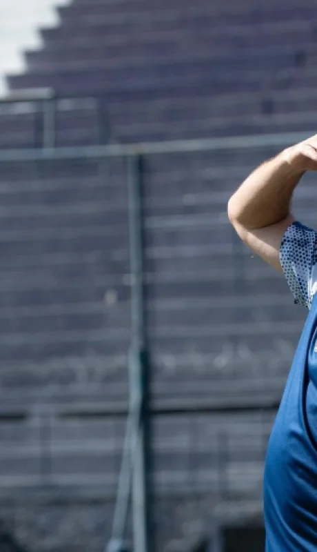 Berti piensa en el mejor equipo para lastimar al Rojo de Avellaneda.