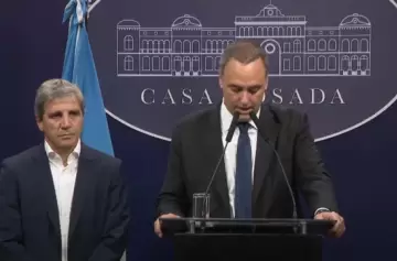 El Gobierno rebaja las retenciones al campo y las elimina para economías regionales