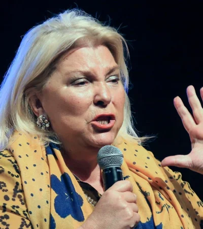 Elisa Carrió.