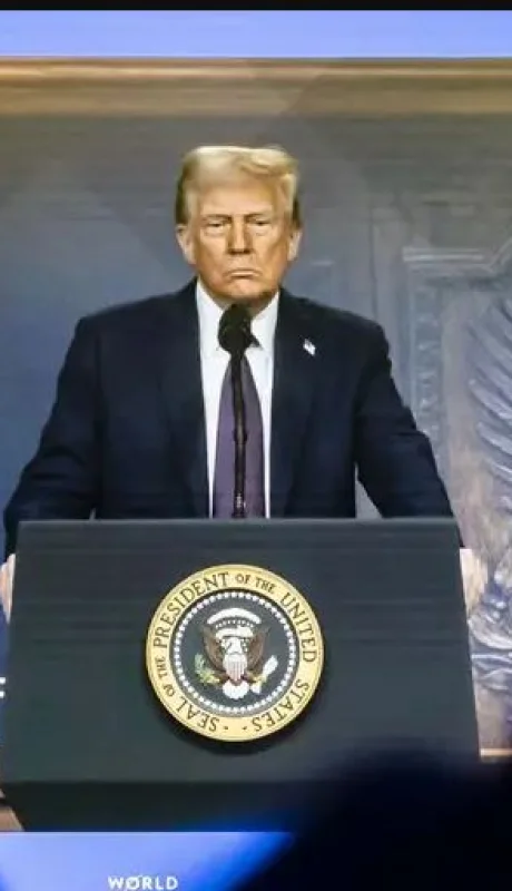 El mandatario empezó con su cruzada de arancelar uno de los mayores mercados de consumo del mundo.