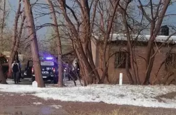 Tormenta fatal: un joven perdió la vida aplastado por un árbol en Santa Rosa