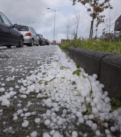Calor sofocante, Zonda y tormentas fuertes se apoderan de Mendoza este domingo