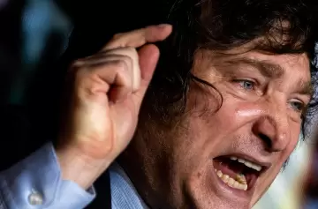 Sofía Chini: "Milei se siente respaldado desde el exterior, y justifica sus ideas de libertad"