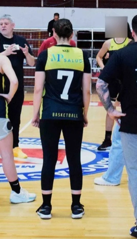 Filmadas mientras se duchaban: la grave denuncia de jugadoras de básquet de El Talar