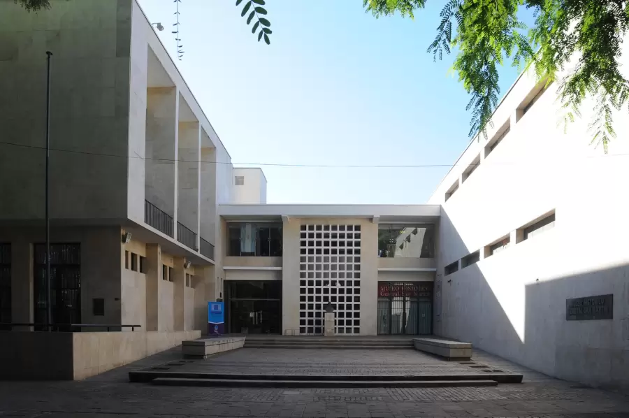 Biblioteca San Martín.