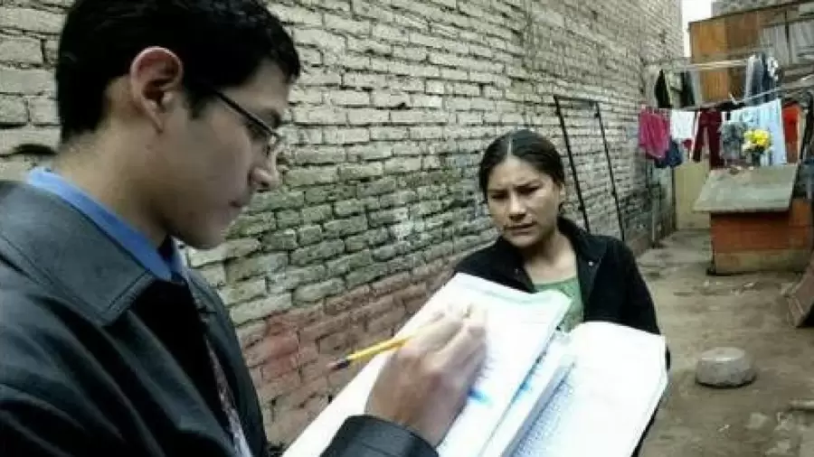 Amplio universo de consultados