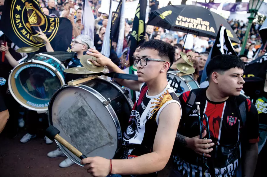 Fuerte apoyo de los más jóvenes