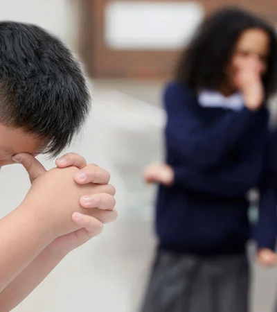 Numerosos traumas deja el body shaming.