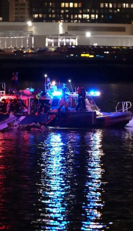 Al momento, se recuperaron 18 cuerpos del río Potomac.