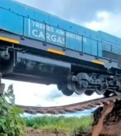 La formación de Trenes Argentinos quedó colgando.
