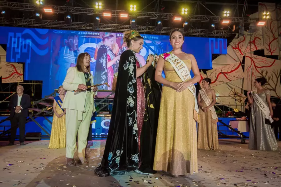 "Me habían propuesto ser reina varios años atrás, pero mi temor era que estar en este lugar requiere de mucho compromiso" (L. Soria)