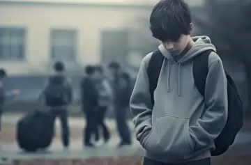 Adolescentes solitarios: una tendencia que perjudica la salud años más tarde