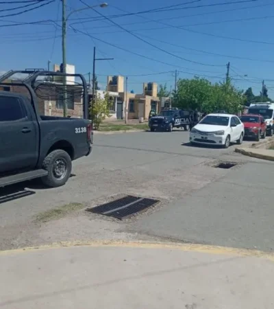 Violencia de género: se atrincheró con nafta y un machete