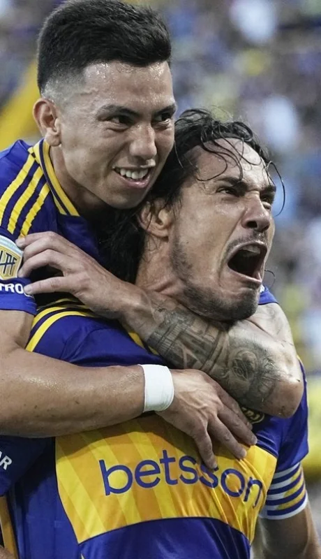 Cavani marcó el primer gol de Boca