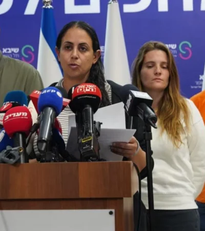 Los familiares de Yarden Bibas exigen una respuesta urgente al primer ministro Netanyahu.