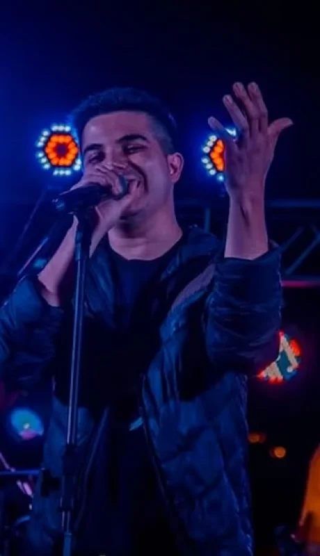 David Españón, joven promesa del género y vocalista de La Ronda