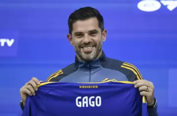 Fernando Gago habló de las exigencias de estar en el banco de Boca: "La historia nos obliga a ganar"