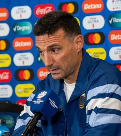 Leo Scaloni, entrenador del Seleccionado