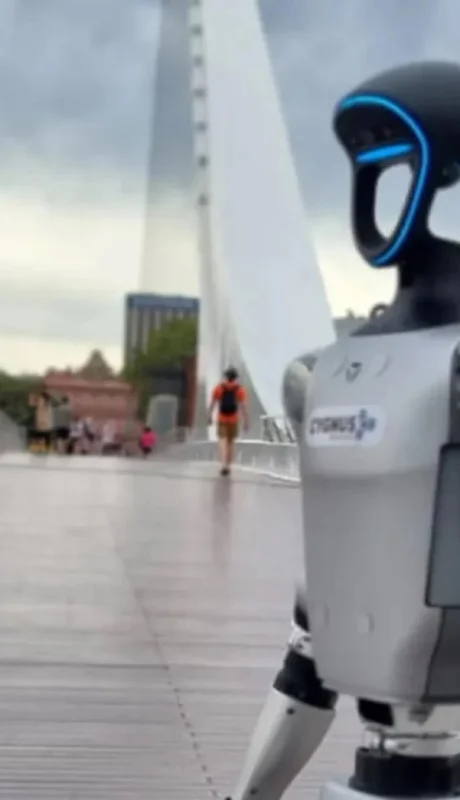 Robot en Puerto Madero.