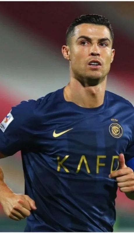 Carlos Tevez, Cristiano y Neymar cumplen años este 5 de febrero