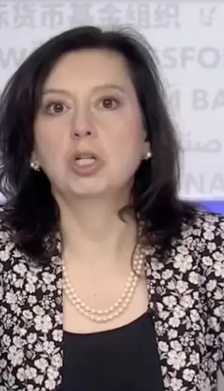 Julie Kozack, brindó la conferencia de prensa habitual y fue consultada por varios periodistas argentinos.