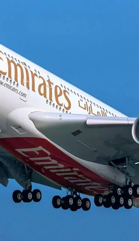 El Gobierno aspira a que el Grupo Emirates tenga más presencia en los cielos argentinos.