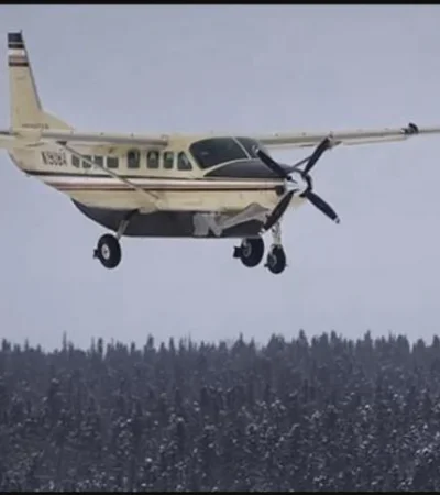 Las autoridades están desconcertadas porque no tienen indicios de las últimas coordenadas de la aeronave.