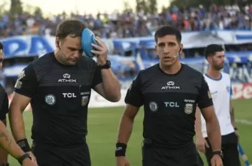 Tras la agresión al juez de línea, Godoy Cruz podría recibir una dura sanción: qué dicen los hinchas